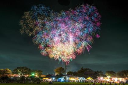 2023年对女朋友的祝福语[30条] (发给女朋友暖心的话)